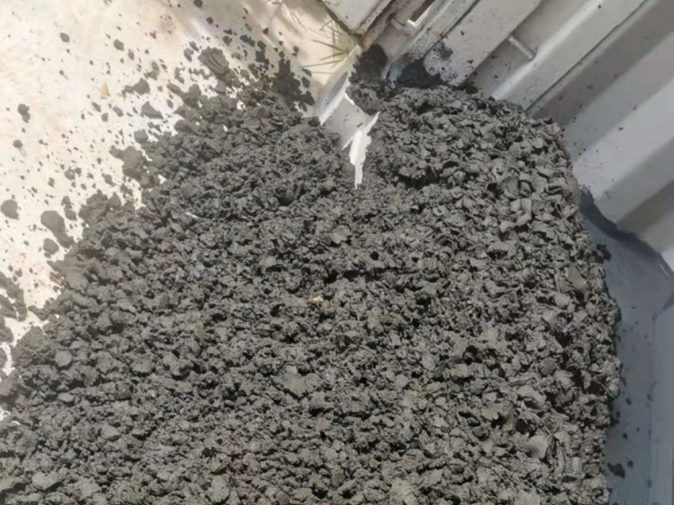  河道淤泥压滤设备专家——叠螺污泥压滤机解决方案